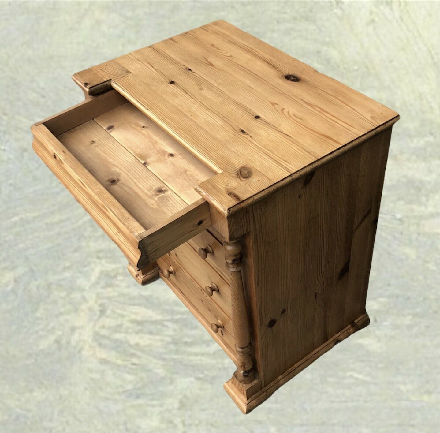 Gorgeous Pair Of Vintage Pine Bedside Chests / Bedside Tables ( SOLD )