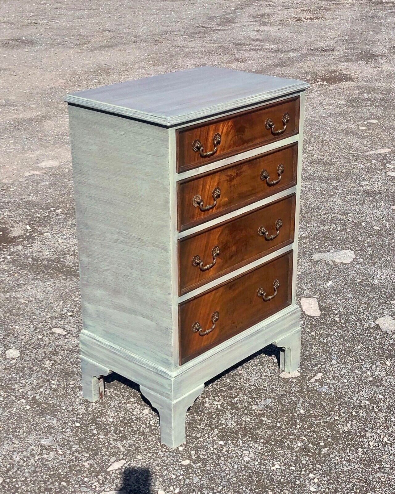 000949....Handsome Vintage Small Chest Of Drawers ( sold )