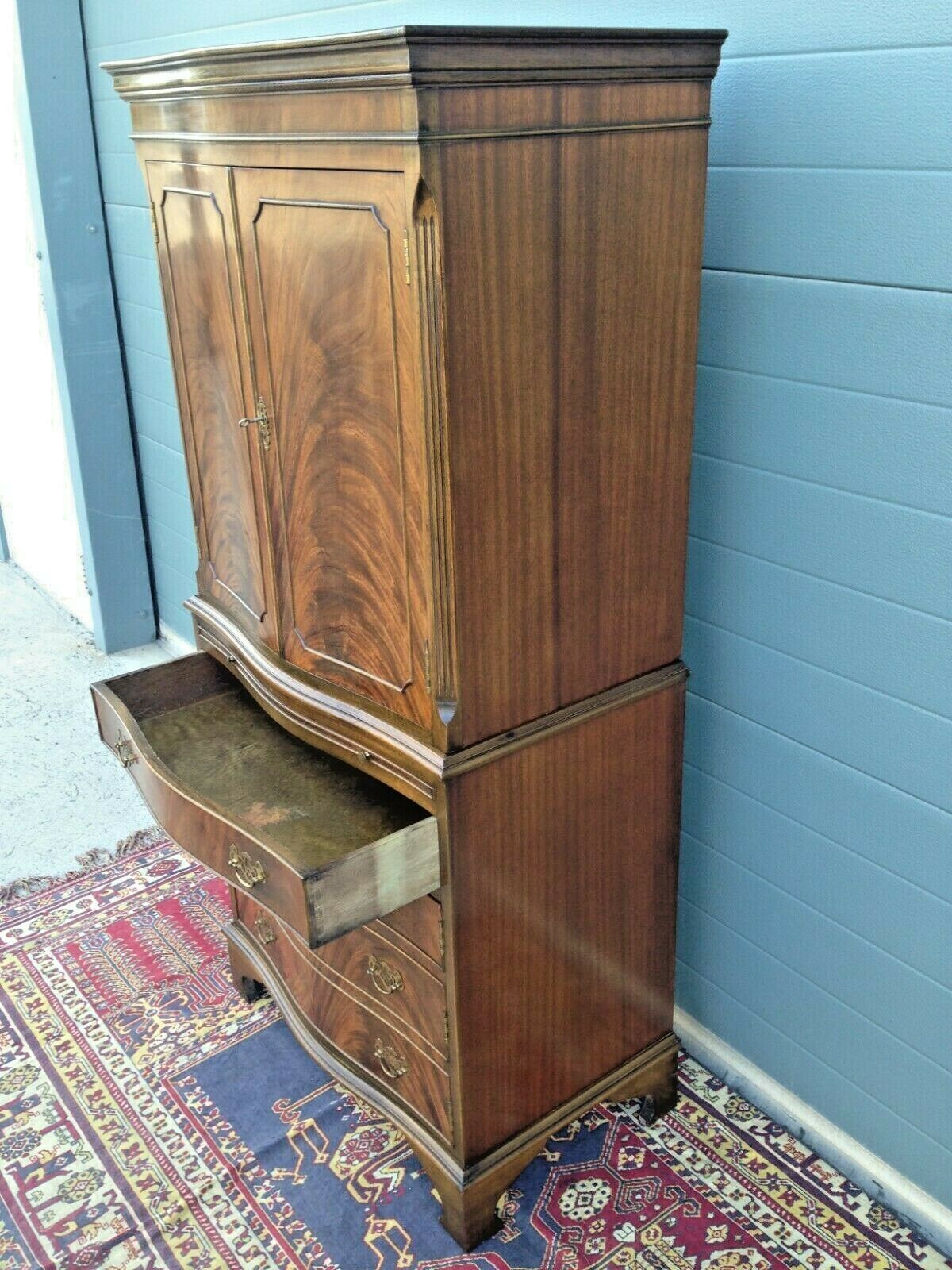 Handsome Vintage Flame Mahogany Drinks Cabinet / Vintage Cocktail Cabinet ( SOLD )