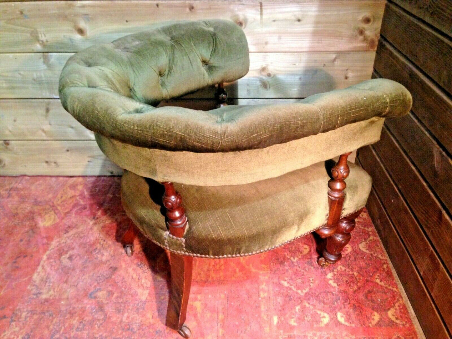Handsome Victorian Mahogany Club Chair / Antique Chesterfield Style Armchair ( SOLD )