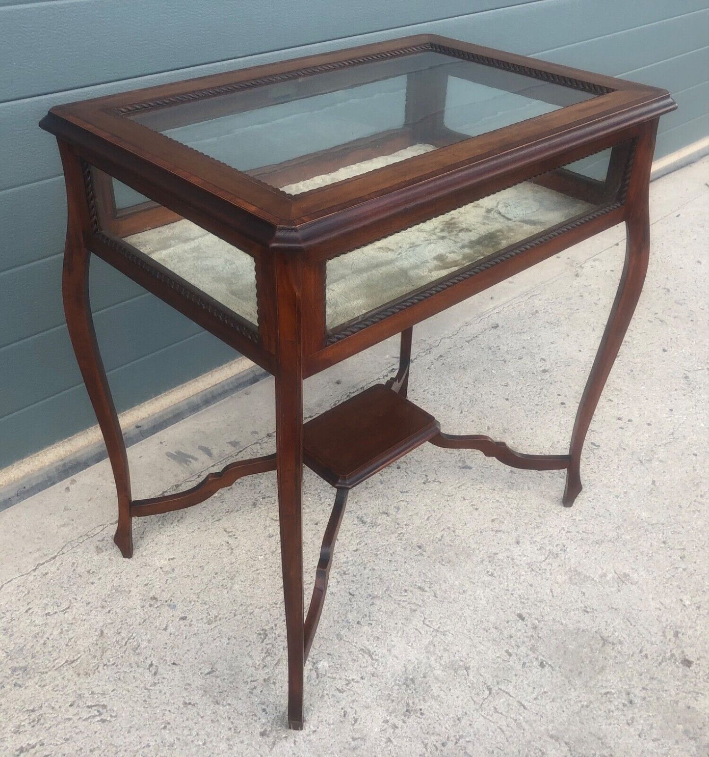 000928....Antique Bijouterie Table, Display Case ( sold )