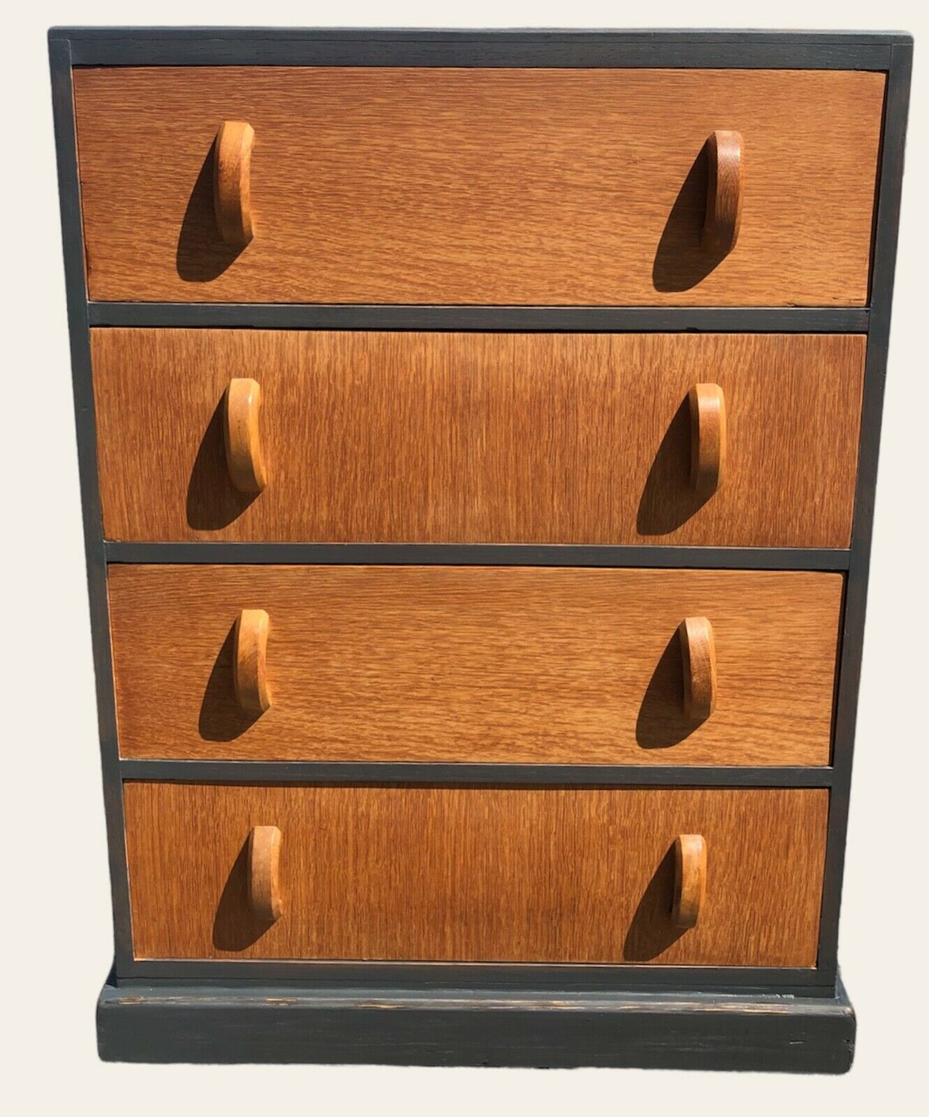 000959....Art Deco Oak Chest Of Drawers (Sold)