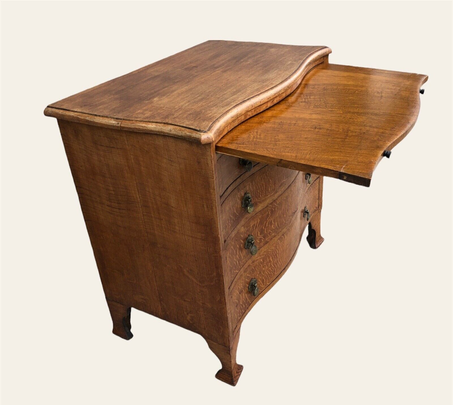 000938....Chest Of Drawers - Handsome Vintage Arts And Crafts Style Chest ( sold )
