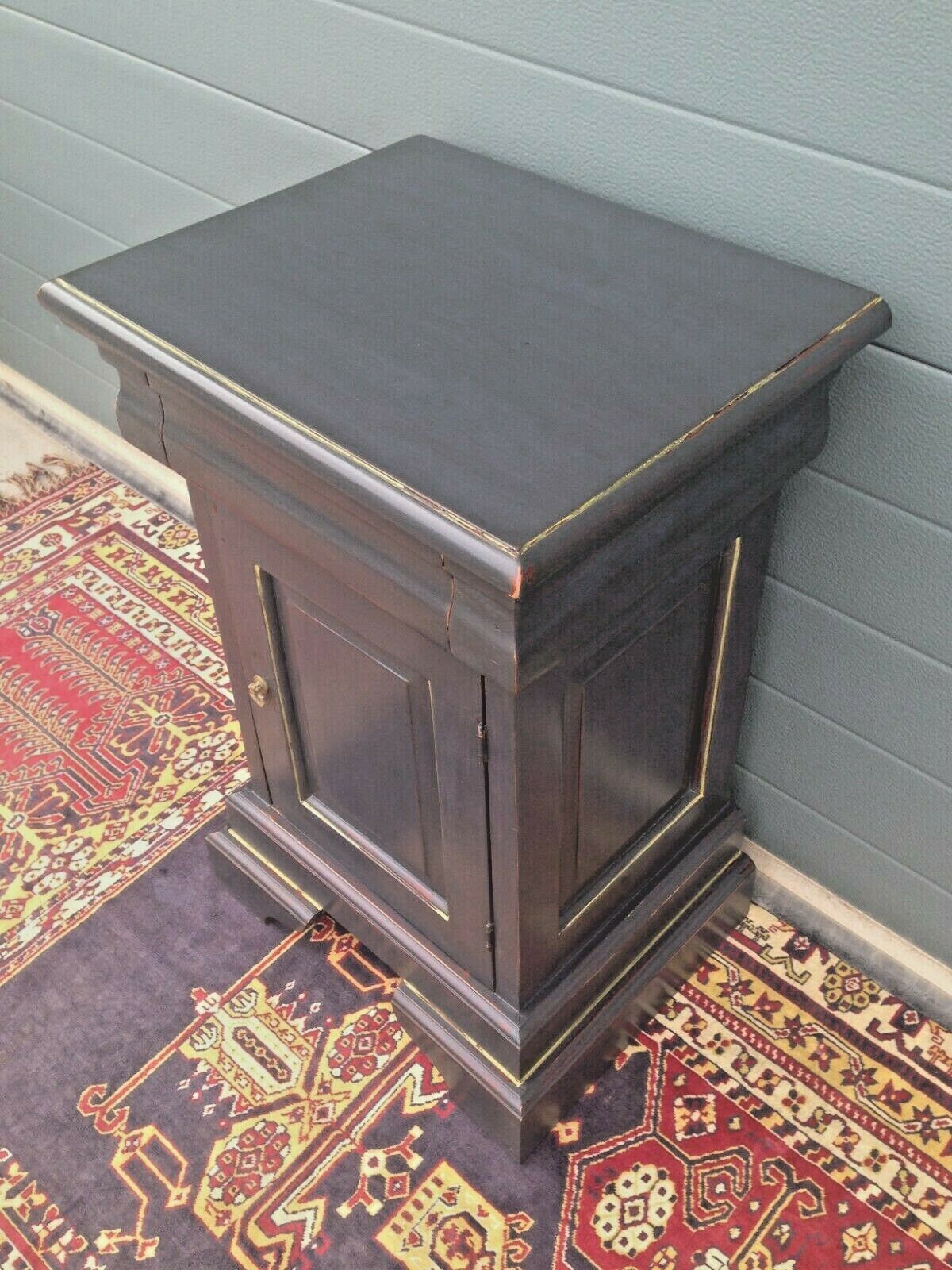 Stunning Pair Of Refinished Bedside Cabinets / Vintage Bedside Cupboards ( SOLD )