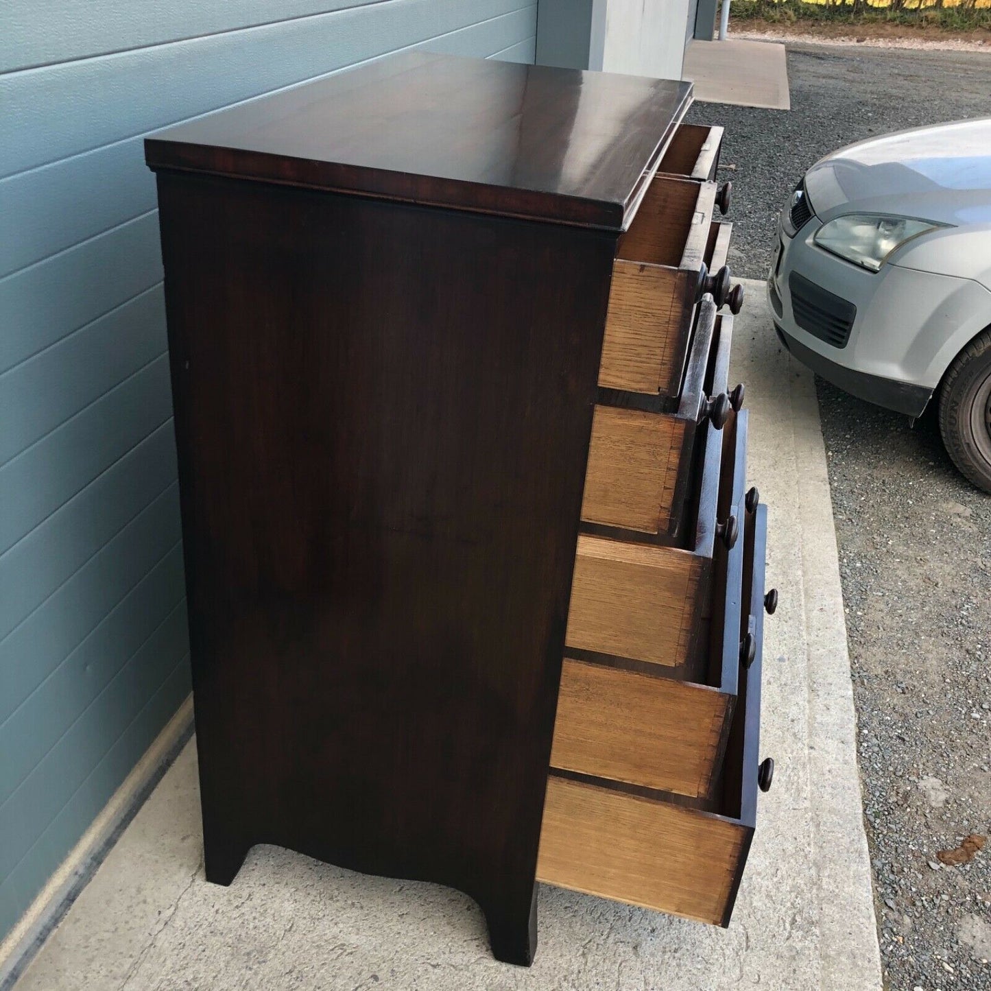 Stunning Regency Mahogany Chest Of Drawers / Antique Chest ( SOLD )