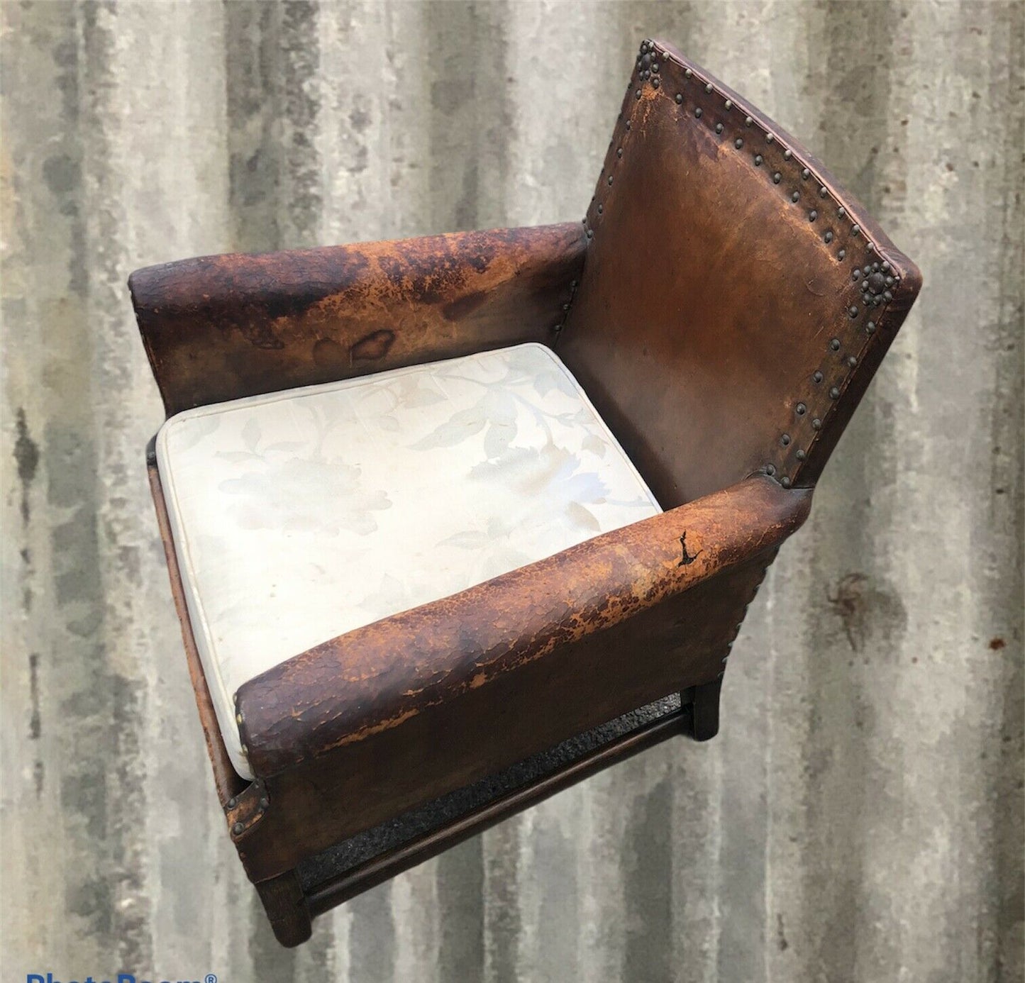 Gorgeous Vintage Leather Sofa And Two Armchairs ( SOLD )