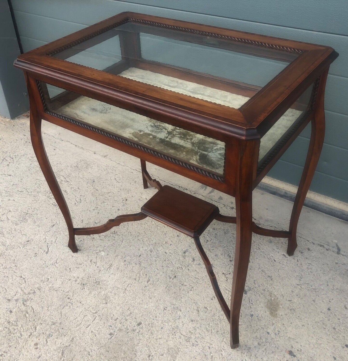 000928....Antique Bijouterie Table, Display Case ( sold )
