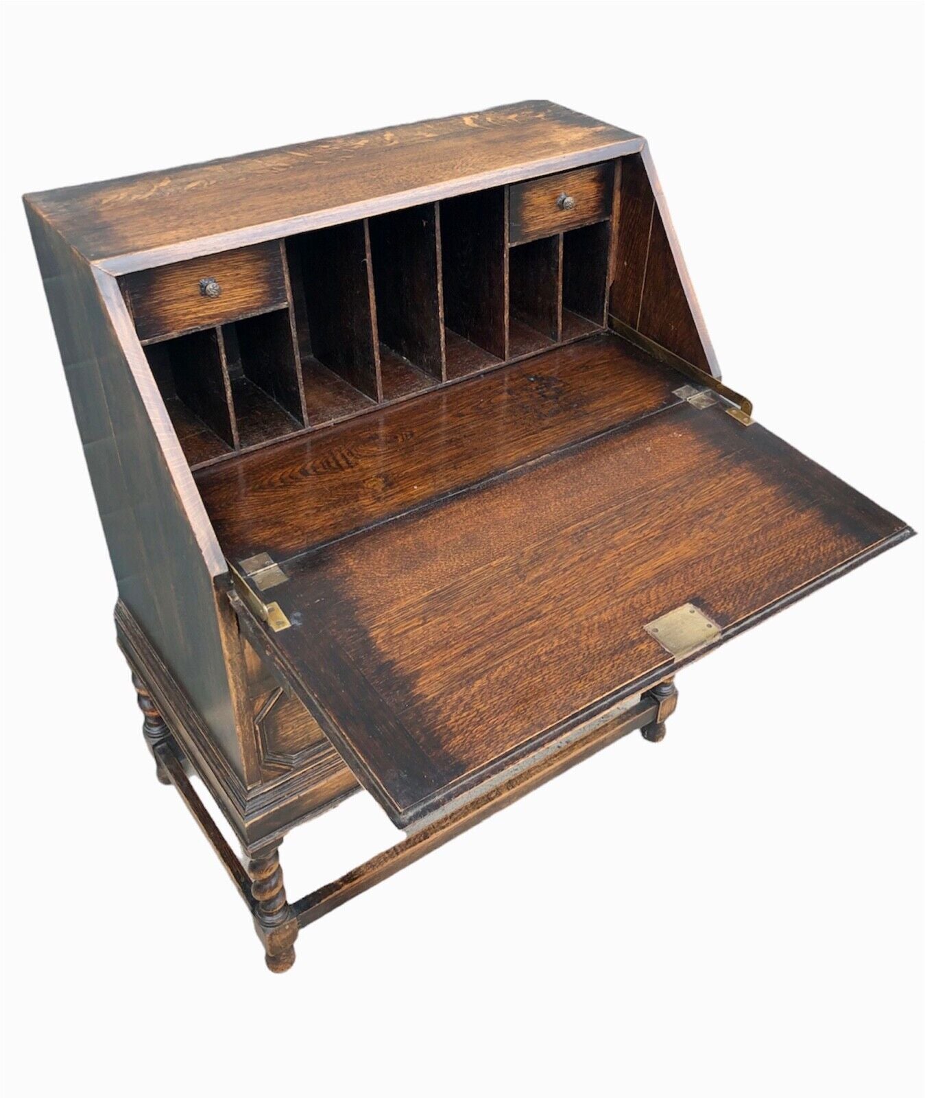 000935....Handsome Vintage Oak Bureau / Desk ( sold )