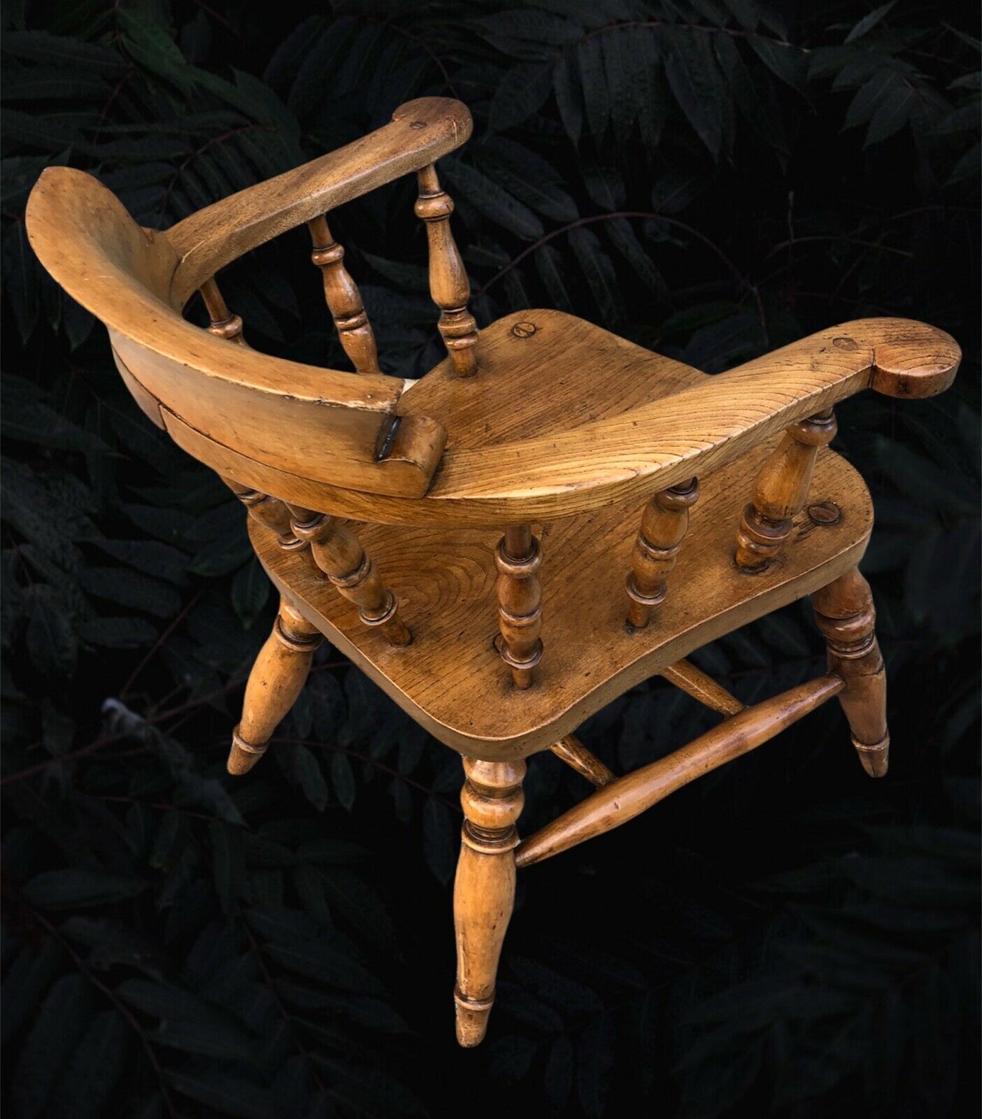 Stunning Handsome Antique Desk Chair / Smokers Bow ( SOLD )