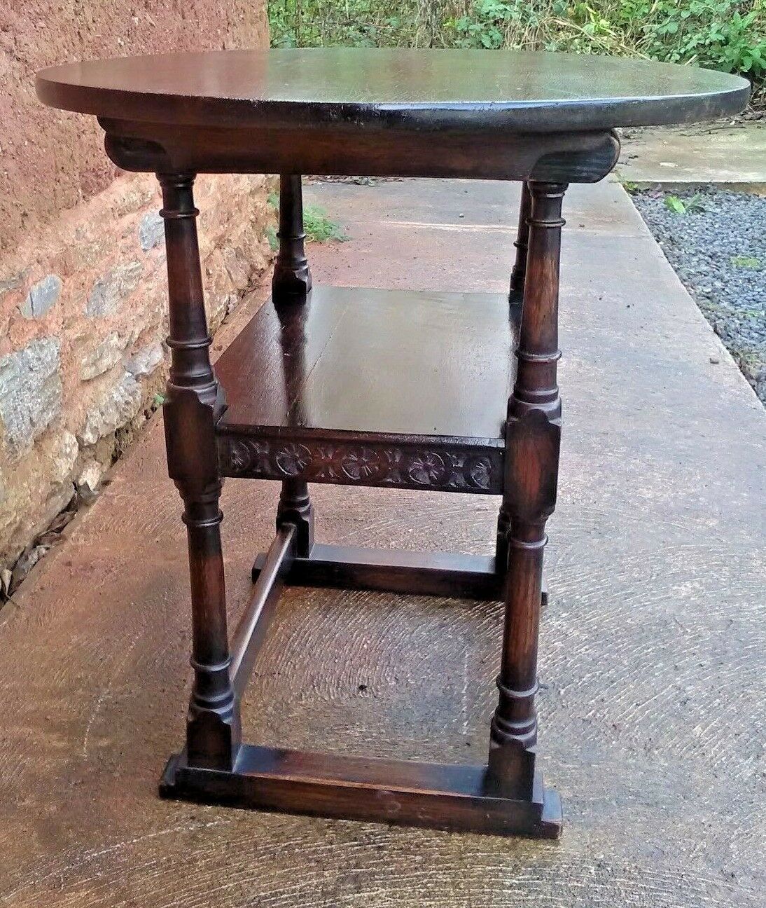 Vintage Carved Oak Monks Chair / Vintage Hall Chair