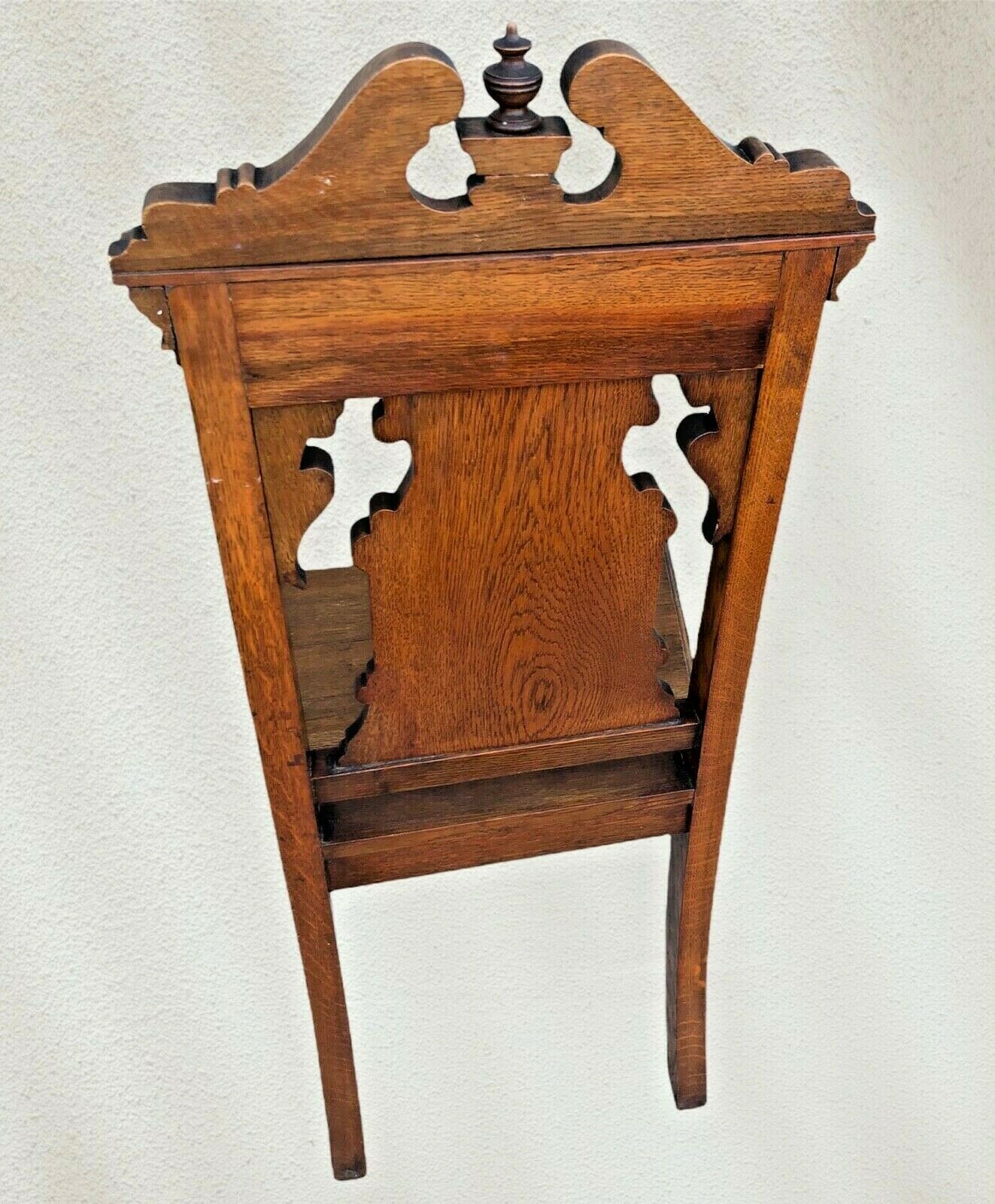 Quality Antique Carved Oak Hall Chair ( SOLD )