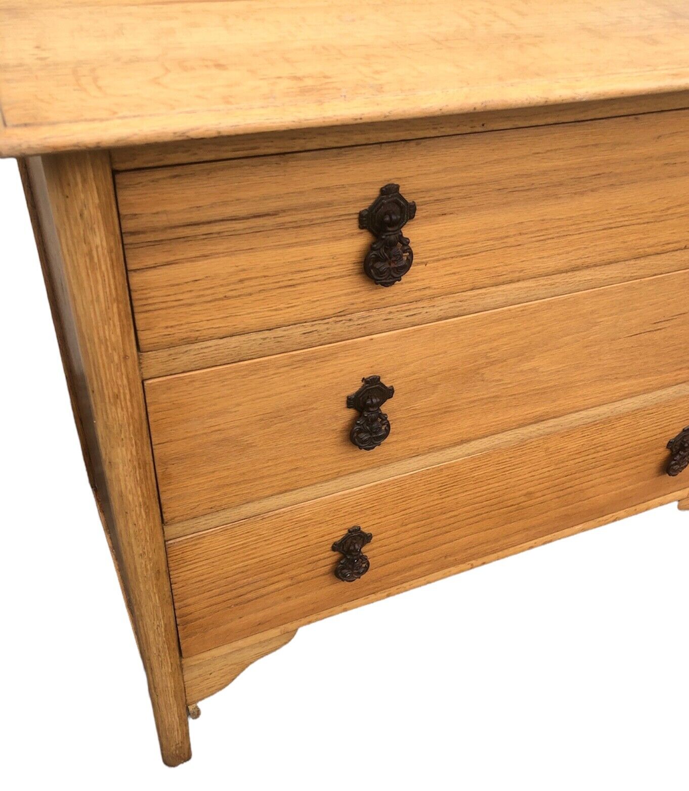 000926....Handsome Vintage Stripped Oak Chest Of Drawers ( sold )