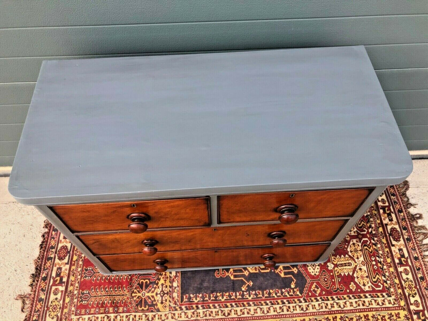 Gorgeous Small Antique Mahogany Chest Of Drawers ( SOLD )