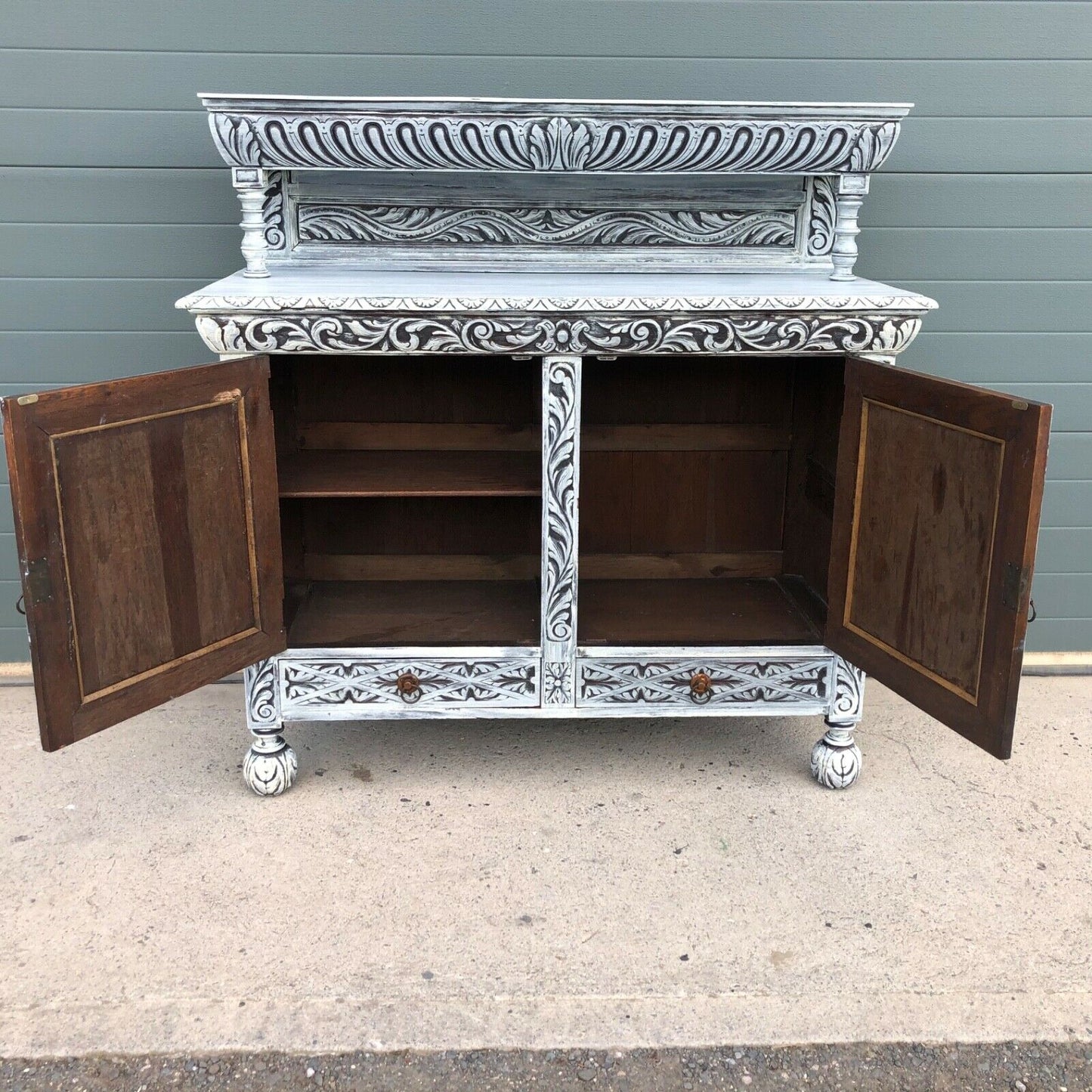 079....Stunning Antique Carved Oak Sideboard / Jacobean Style Court Cupboard ( Sold )