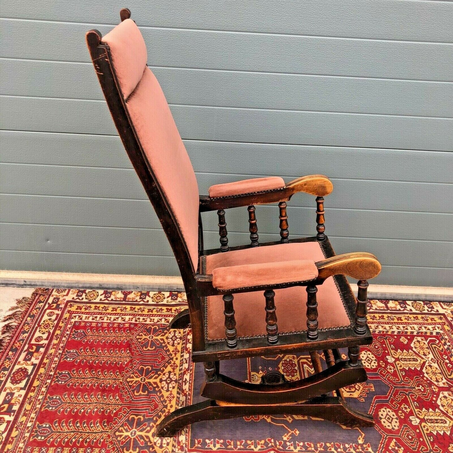 Antique American Rocking Chair / Vintage Rocking Chair ( SOLD )