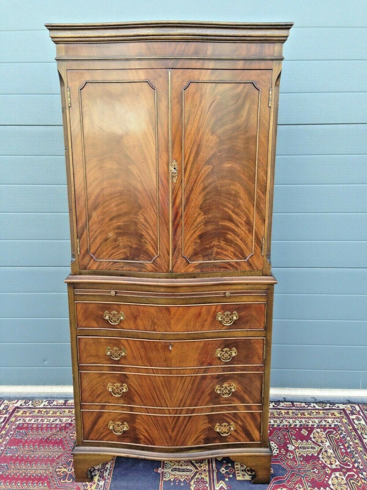Handsome Vintage Flame Mahogany Drinks Cabinet / Vintage Cocktail Cabinet ( SOLD )