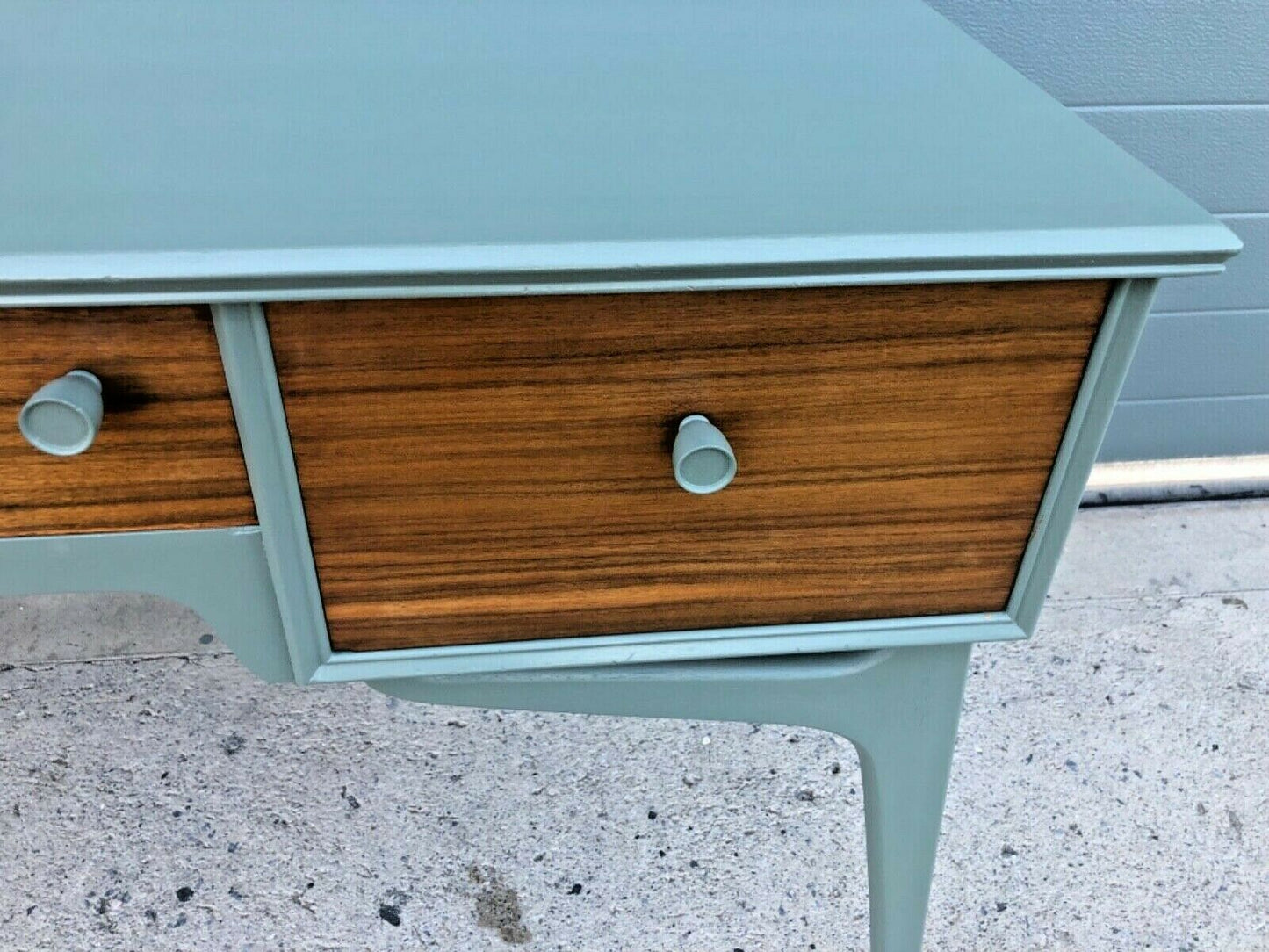 Stylish Retro Desk ( SOLD )