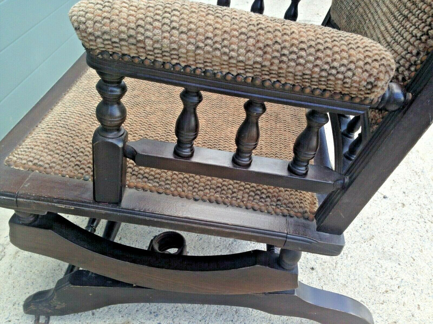 Old American Rocking Chair / Antique Rocking Chair SOLD