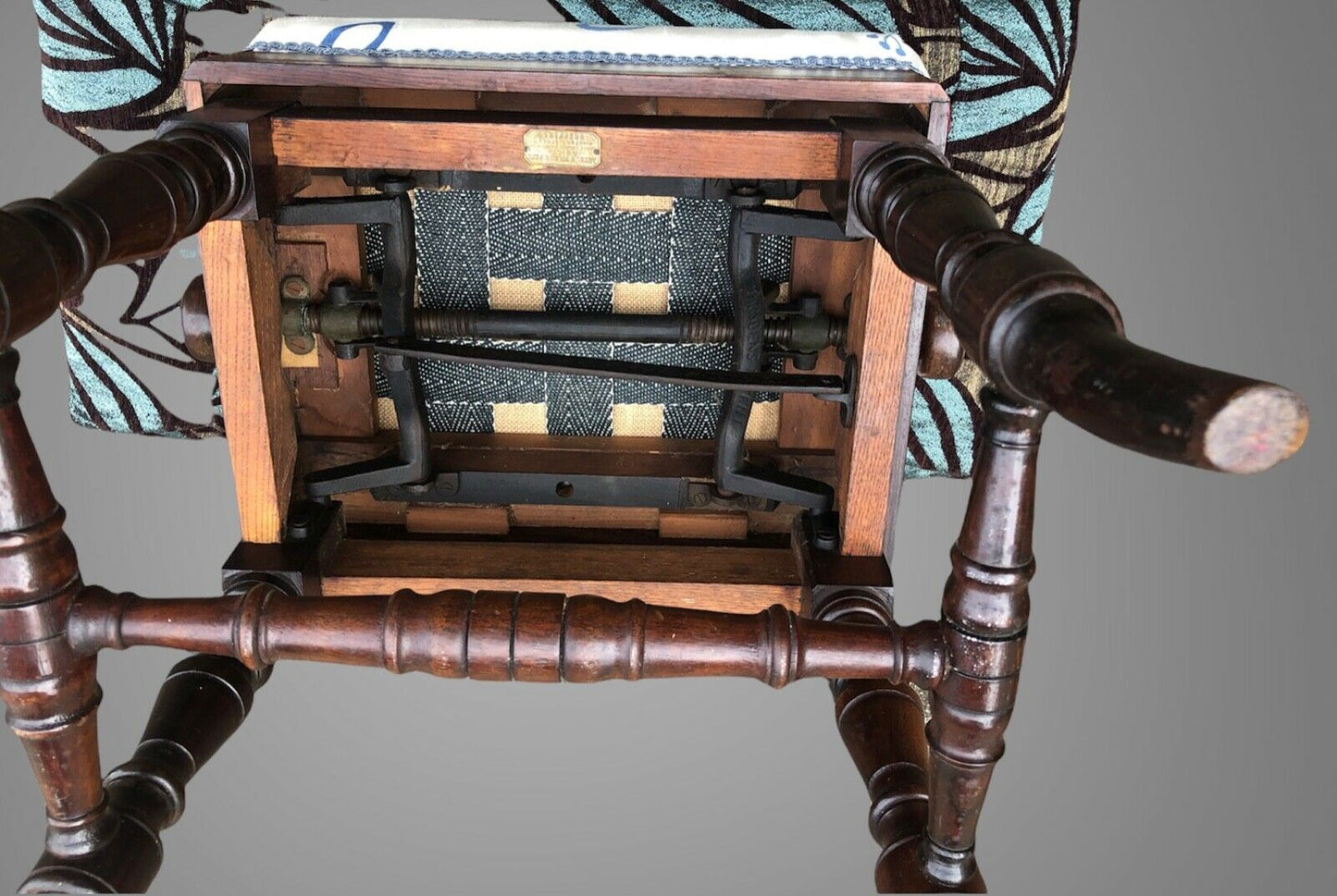 Antique Rosewood Adjustable Piano Stool ( SOLD )