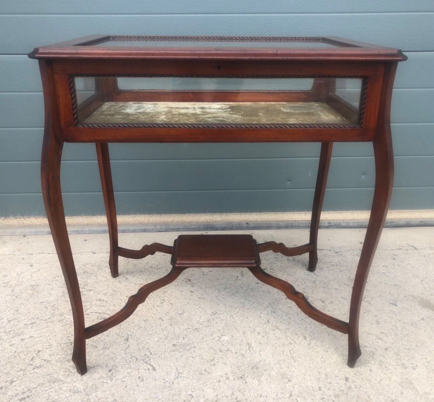 000928....Antique Bijouterie Table, Display Case ( sold )