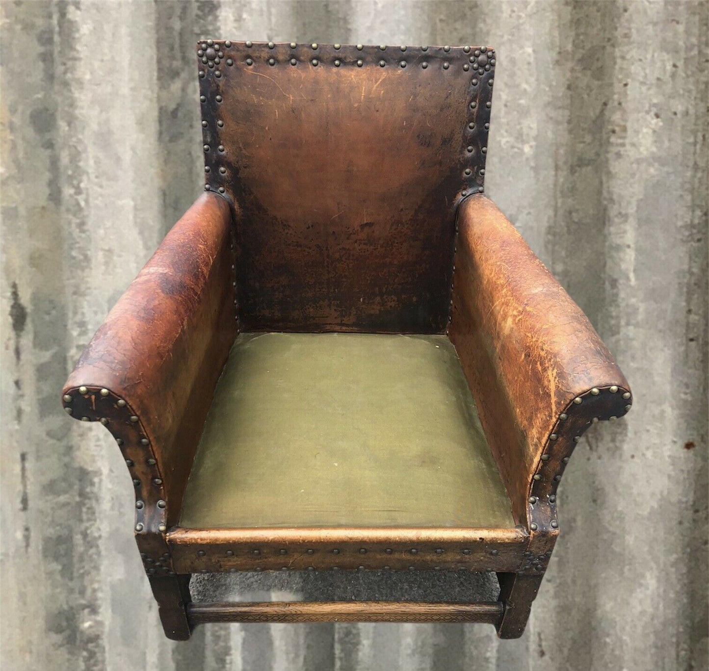 Gorgeous Vintage Leather Sofa And Two Armchairs ( SOLD )