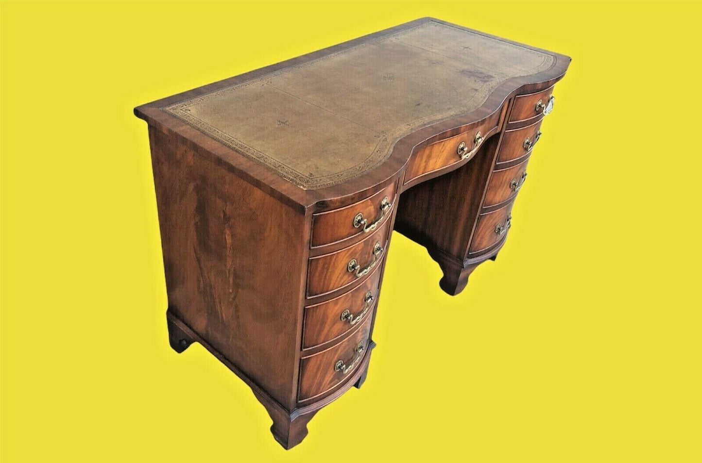 010.....Handsome Mahogany Reprodux Desk - SOLD