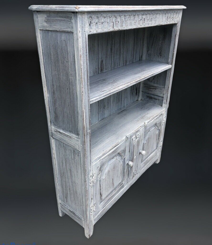 Vintage Carved Oak Bookcase With Cupboards ( SOLD )