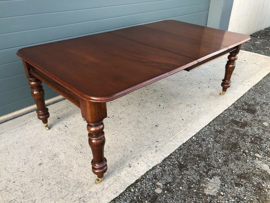 Antique Mahogany Extending Dining Table / Solid Mahogany Table ( SOLD )