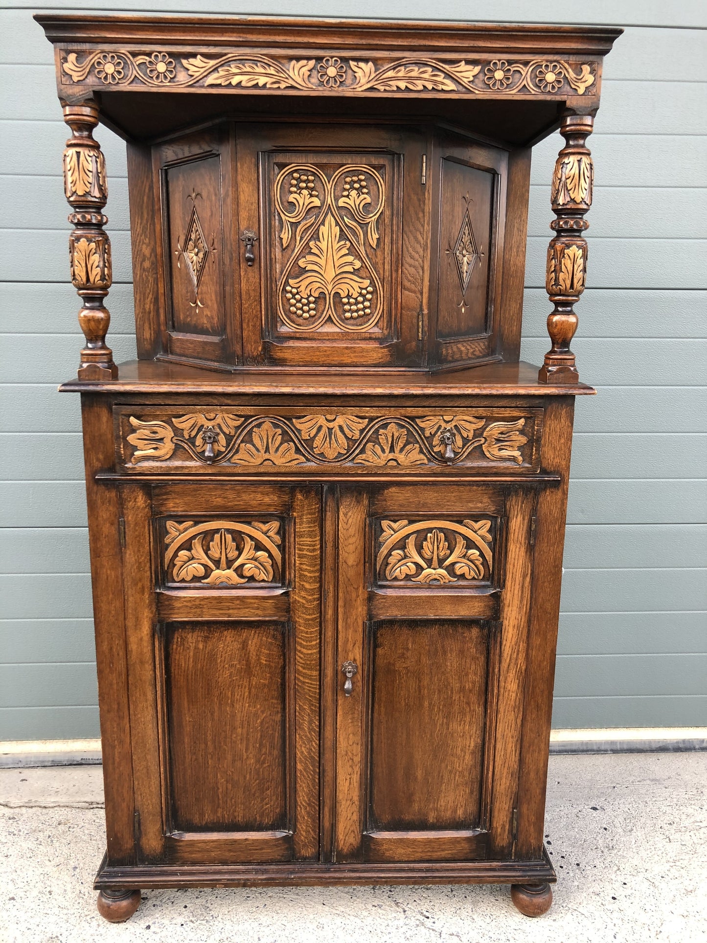 Stunning Carved Oak Sideboard/ Court Cupboard SOLD