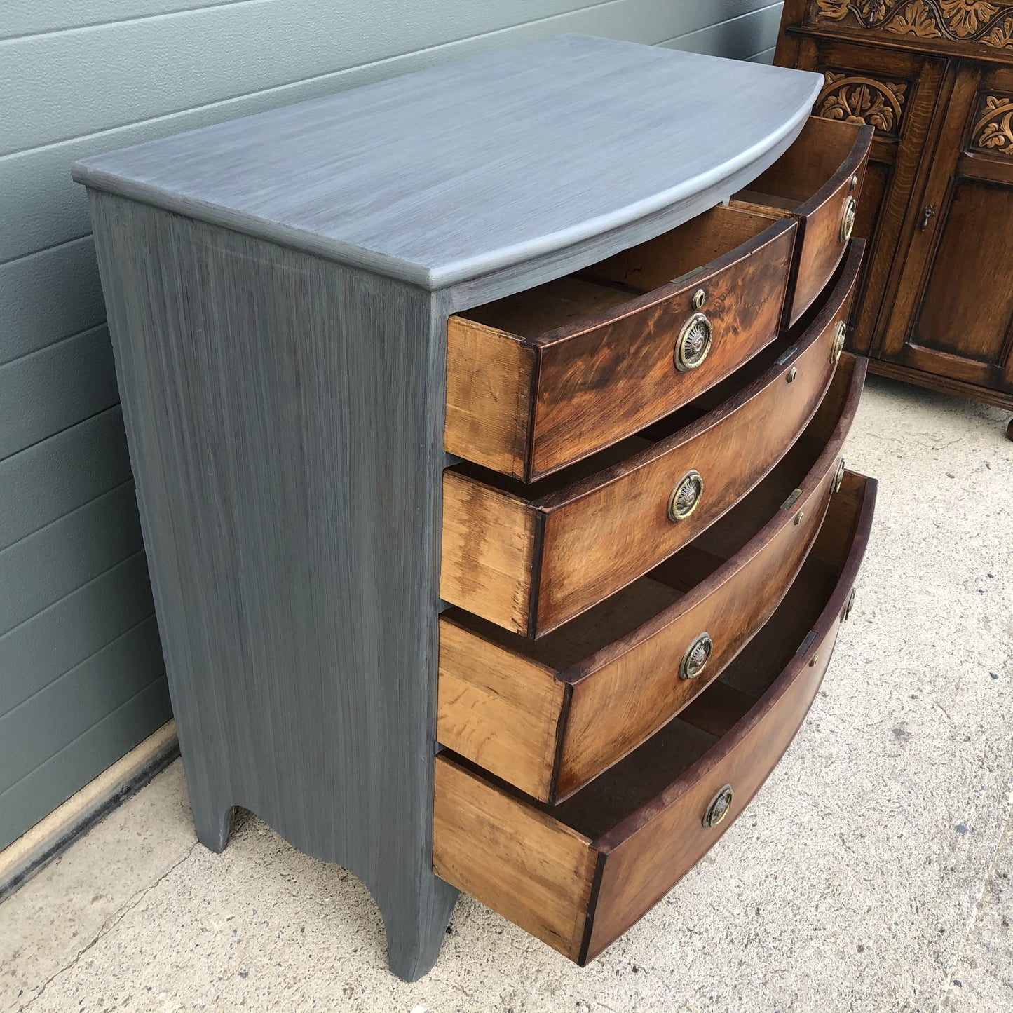 Stunning Regency Bow Front Chest Of Drawers (SOLD )