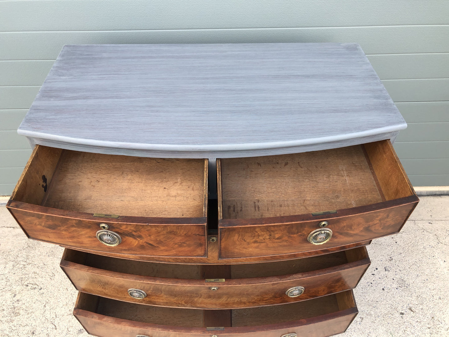 Stunning Regency Bow Front Chest Of Drawers (SOLD )