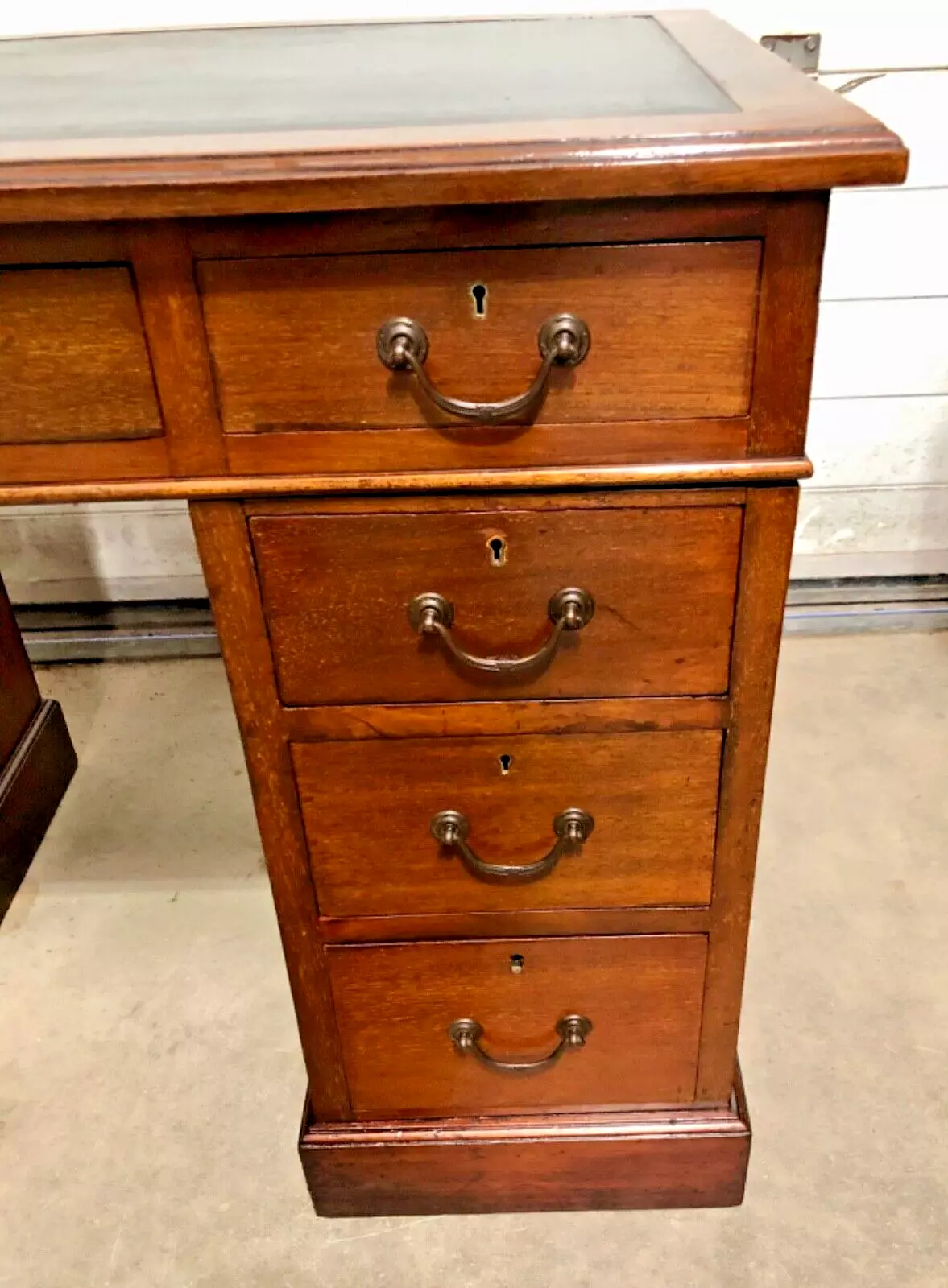 000733....Handsome Vintage Solid Mahogany Pedestal Desk ( sold )