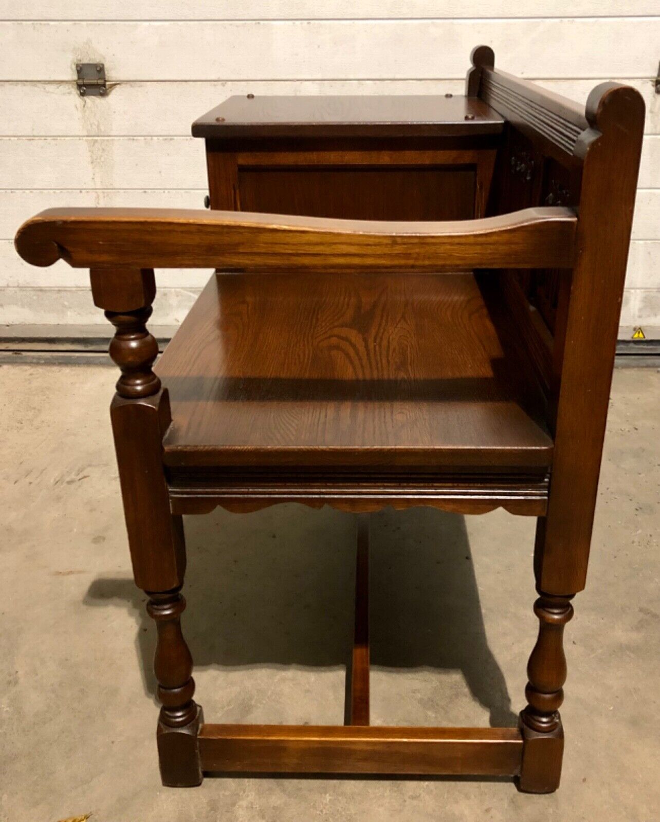 000788....Handsome Carved Oak Hall Seat / Old Charm Telephone Table ( sold )