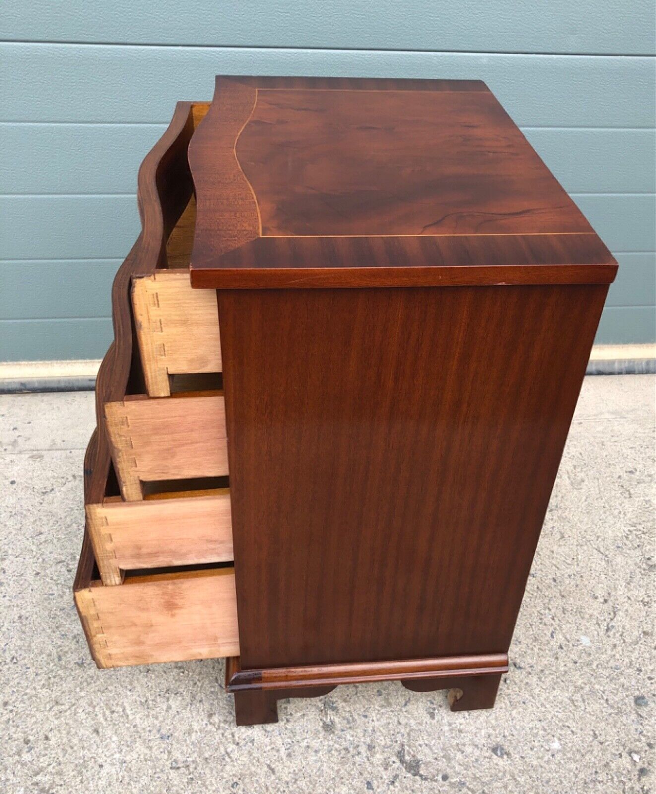 000814....Handsome Vintage Mahogany Bedside Chest / Bedside Table (sold )