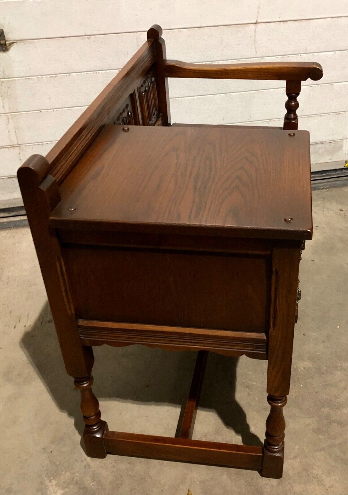 000788....Handsome Carved Oak Hall Seat / Old Charm Telephone Table ( sold )