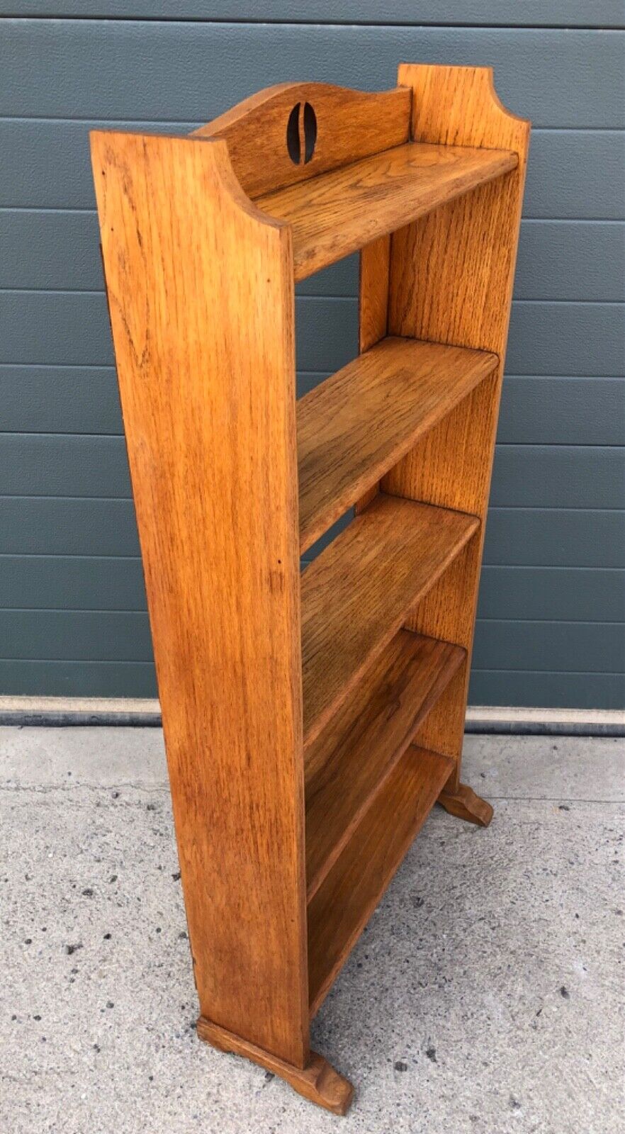 000835....Handsome Arts And Crafts Oak Bookcase / Oak Bookshelves ( sold )