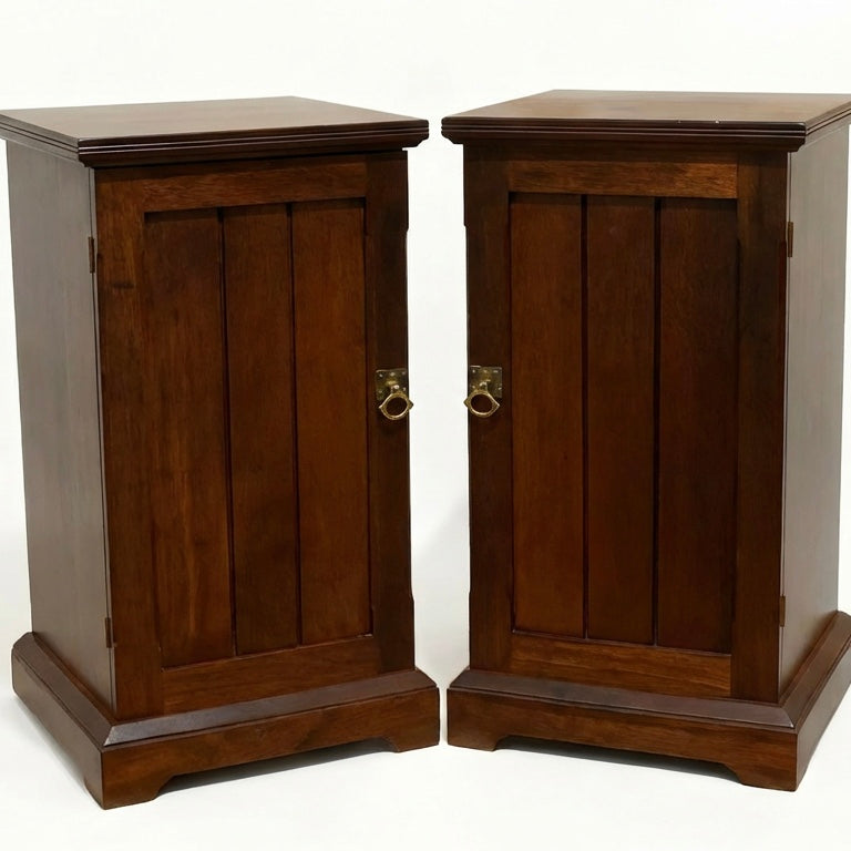 000542....Handsome Pair Of Edwardian Walnut Bedside Tables Or Nightstands ( sold )