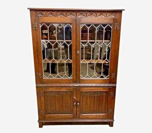 000793....Handsome Vintage Carved Oak Bookcase / Display Cabinet