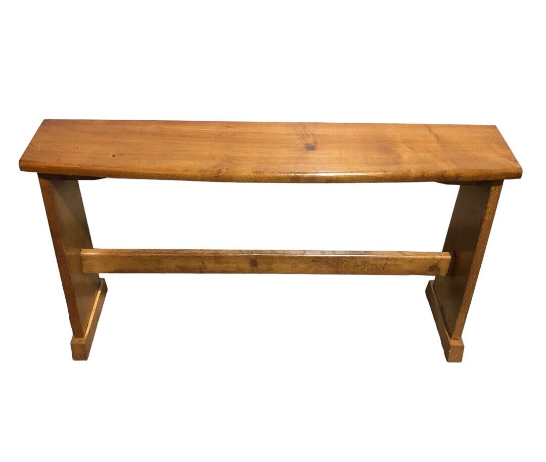 000749....Handsome Vintage Arts And Crafts Style Bench