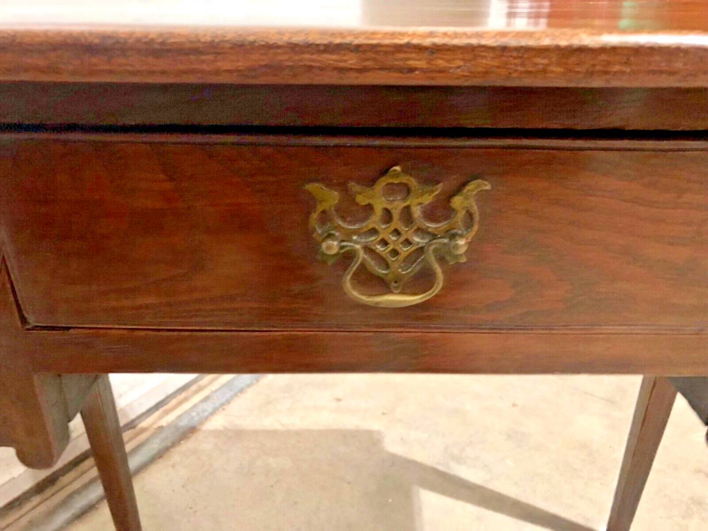 000801....Handsome Antique Oak Lowboy / Writing Table