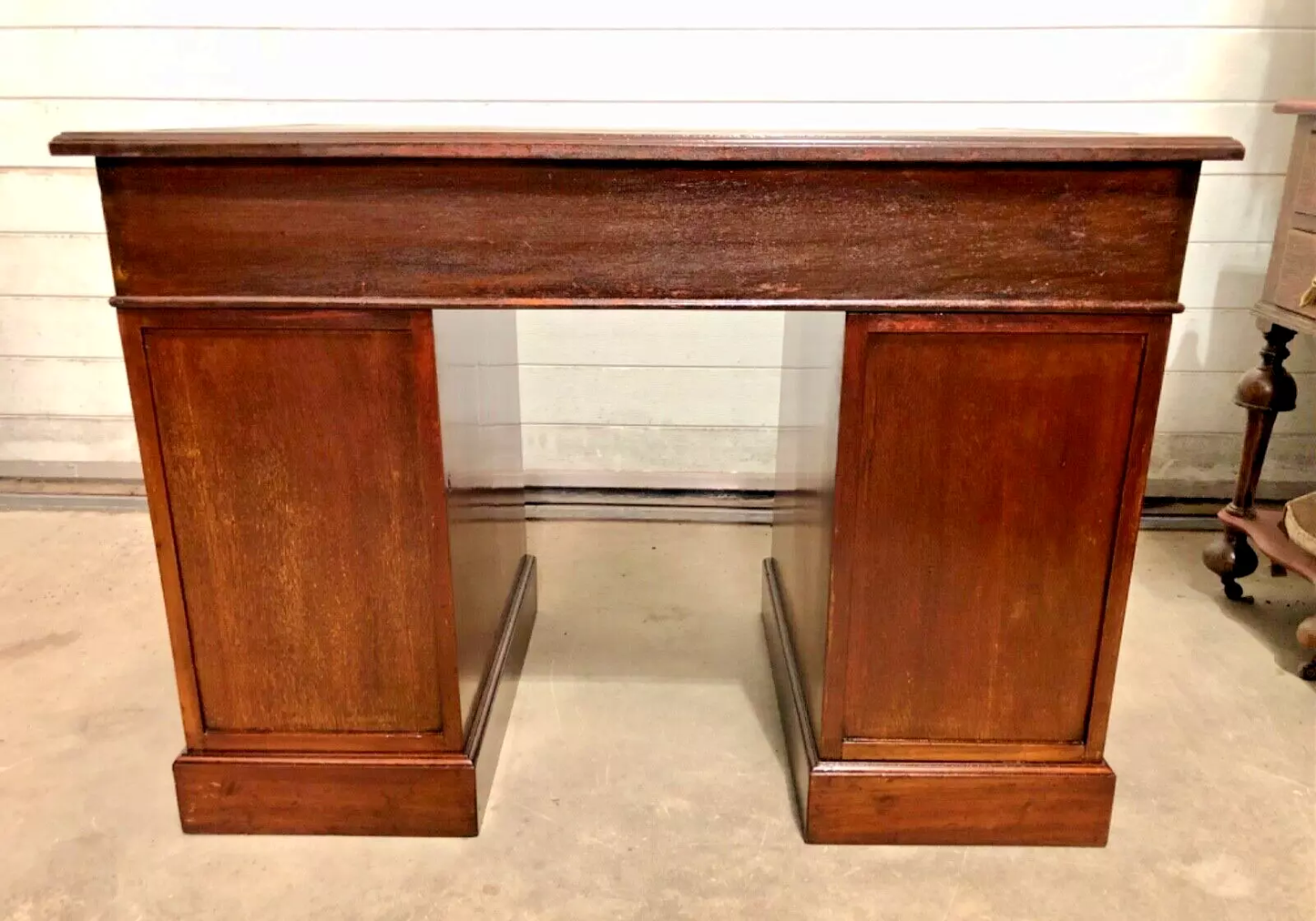 000733....Handsome Vintage Solid Mahogany Pedestal Desk ( sold )