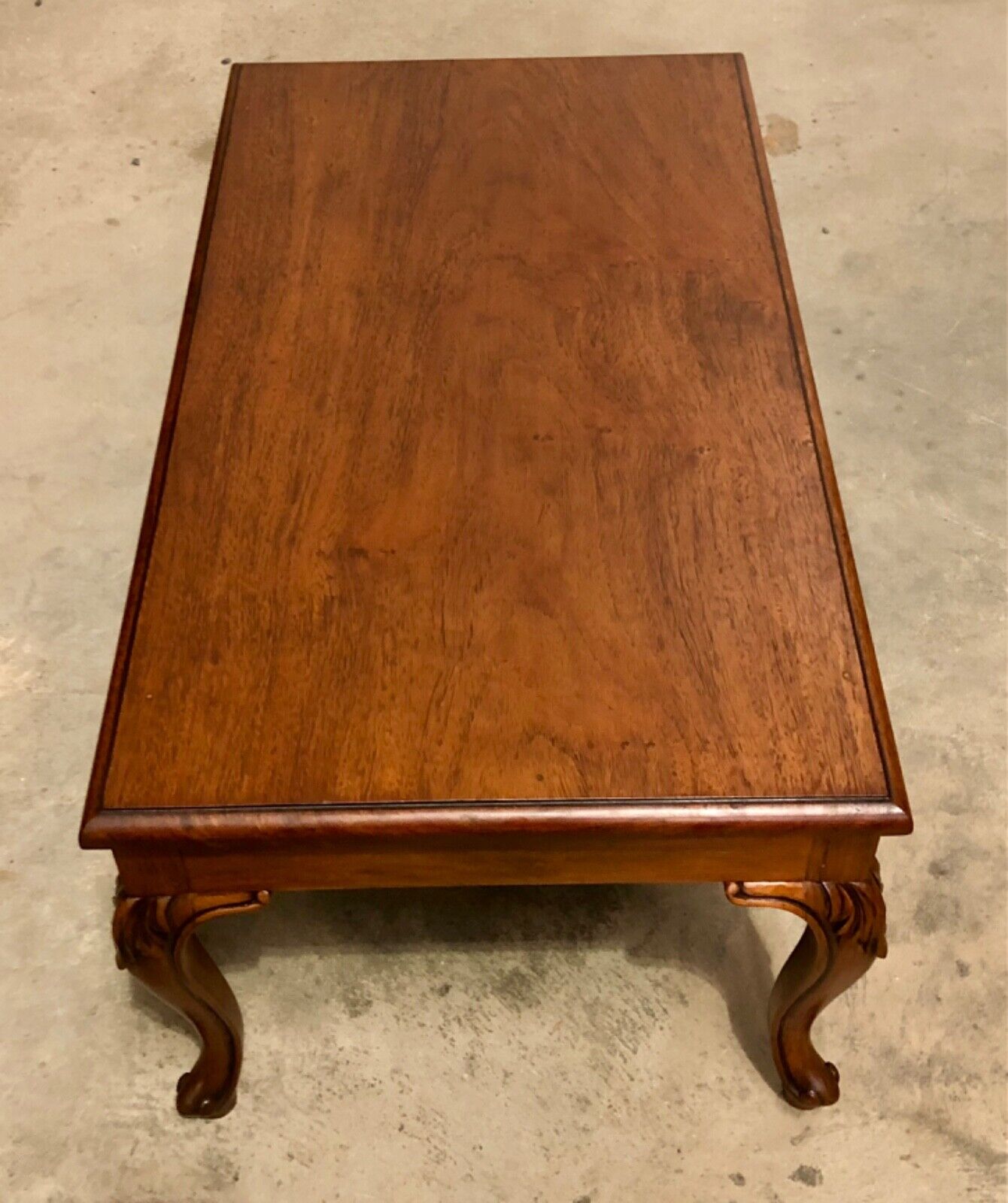 000848....Handsome Vintage Solid Mahogany Coffee Table ( sold )