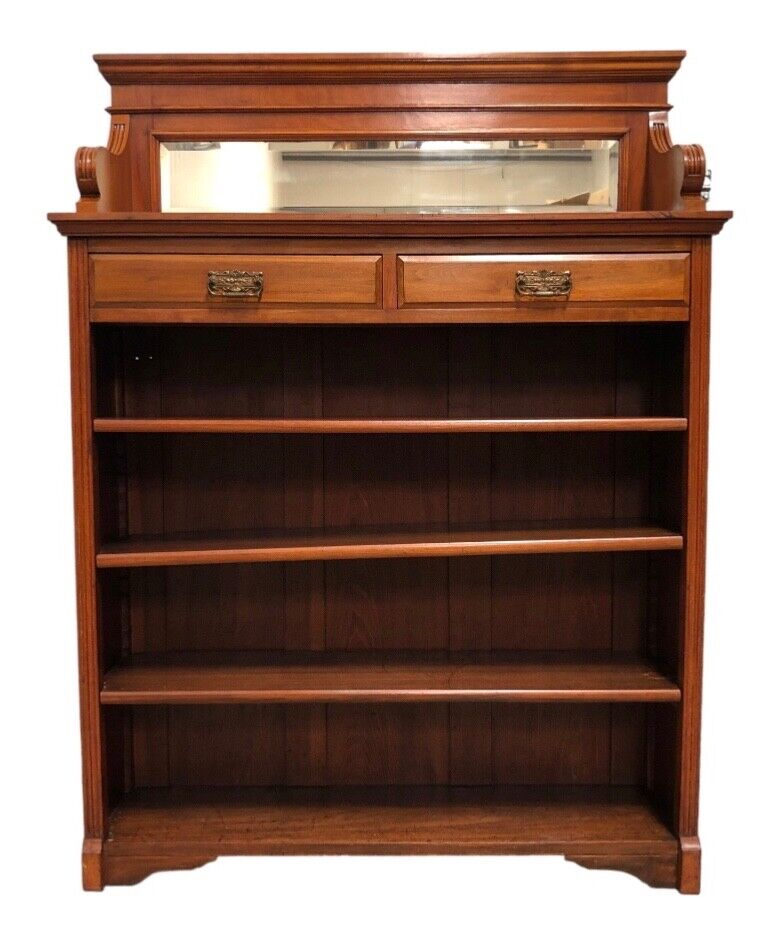 000829.....Handsome Edwardian Walnut Bookcase / Bookshelves