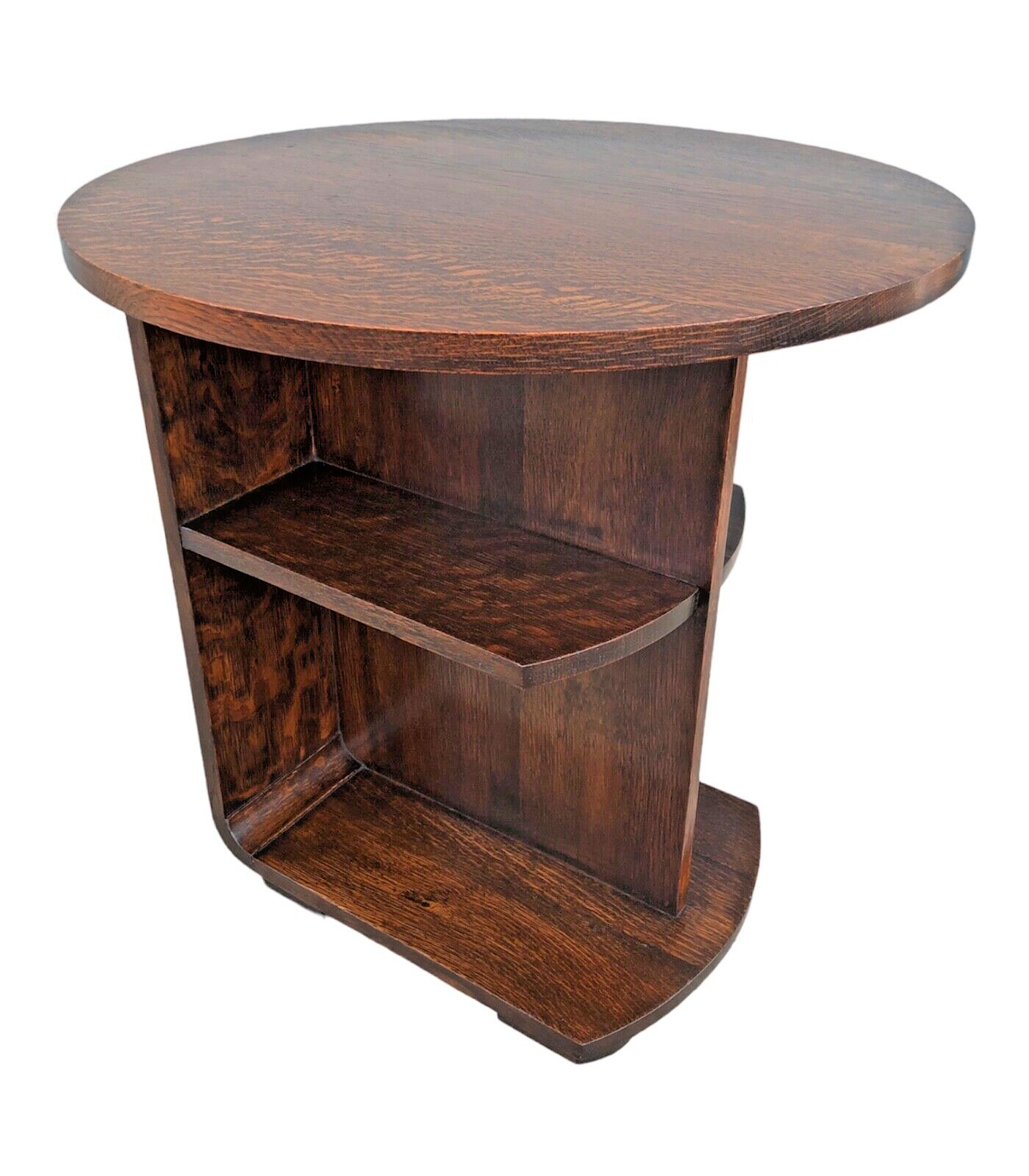 000816....Handsome Art Deco Solid Oak Coffee Table