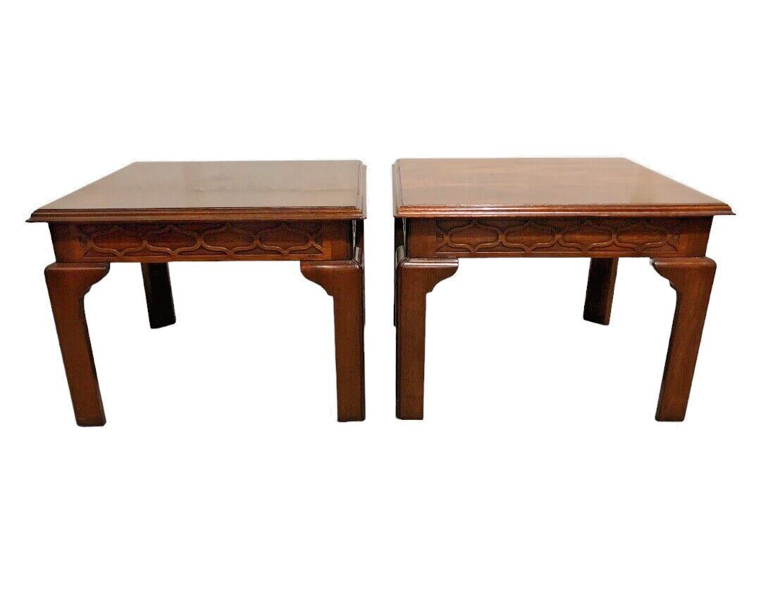 000787....Pair Of Vintage Mahogany End Tables / Lamp Tables