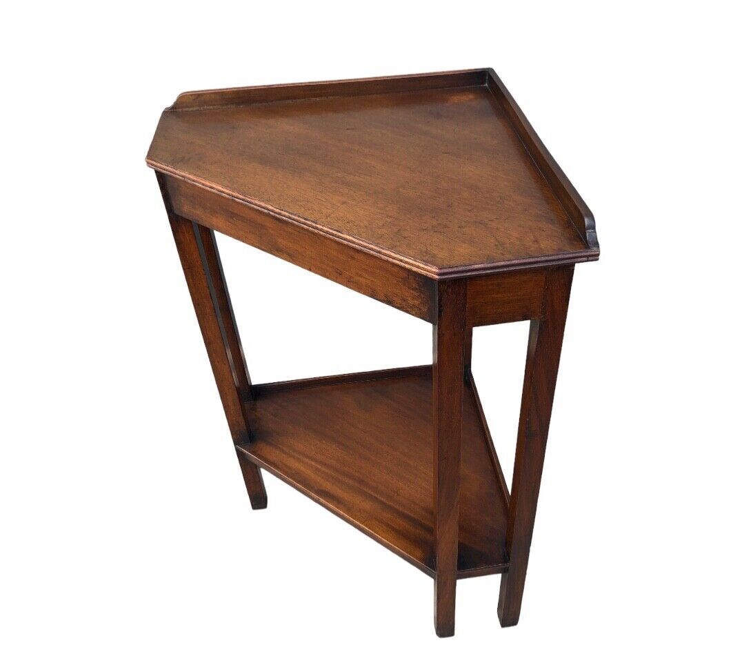 0008333....Arts And Crafts Mahogany Corner / Side Table