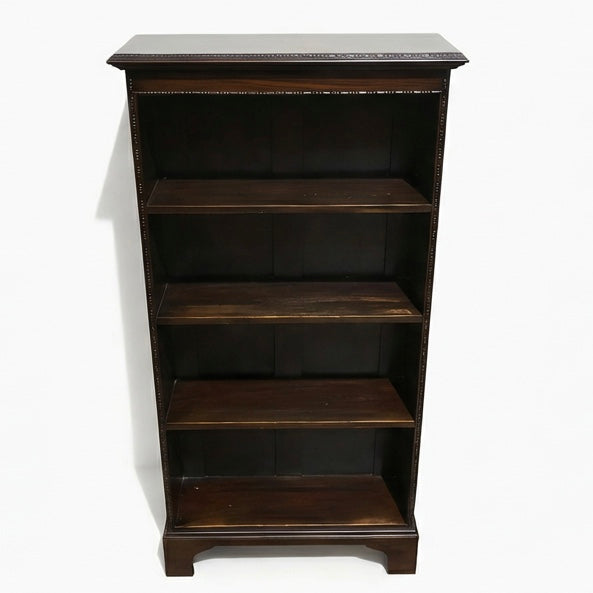 000539....Handsome Edwardian Mahogany Bookcase