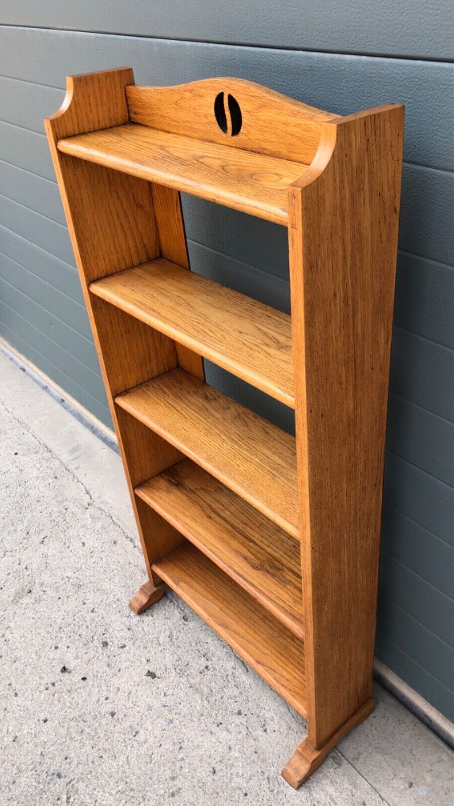 000835....Handsome Arts And Crafts Oak Bookcase / Oak Bookshelves ( sold )