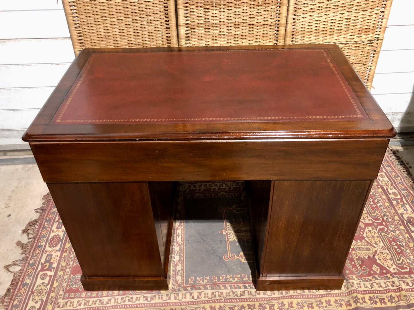 000566....Handsome Small Solid Mahogany Pedestal Desk