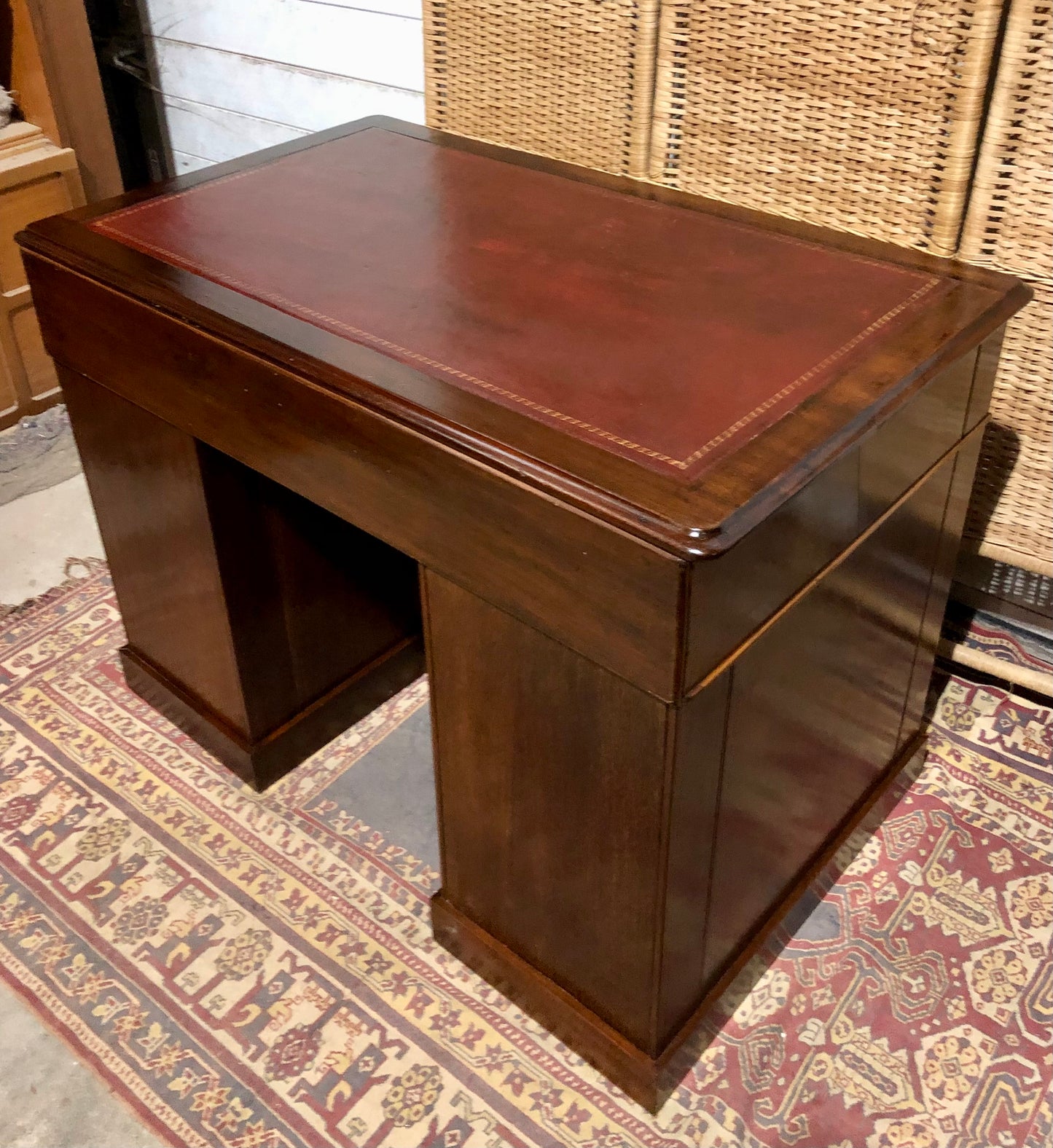 000566....Handsome Small Solid Mahogany Pedestal Desk